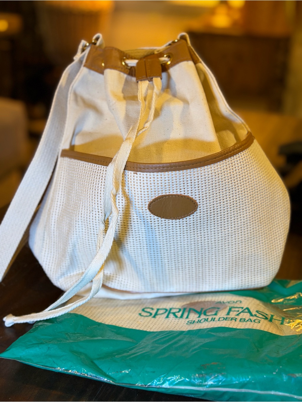 Vtg Avon Canvas Drawstring Bucket Bag In Cream With Tan Trim - New